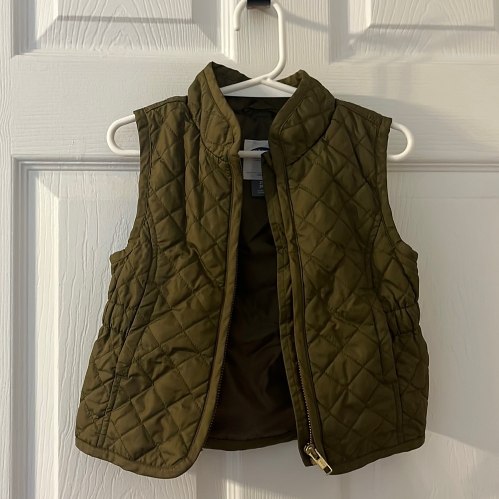 Kids Old Navy vest size 2T, VGUC!